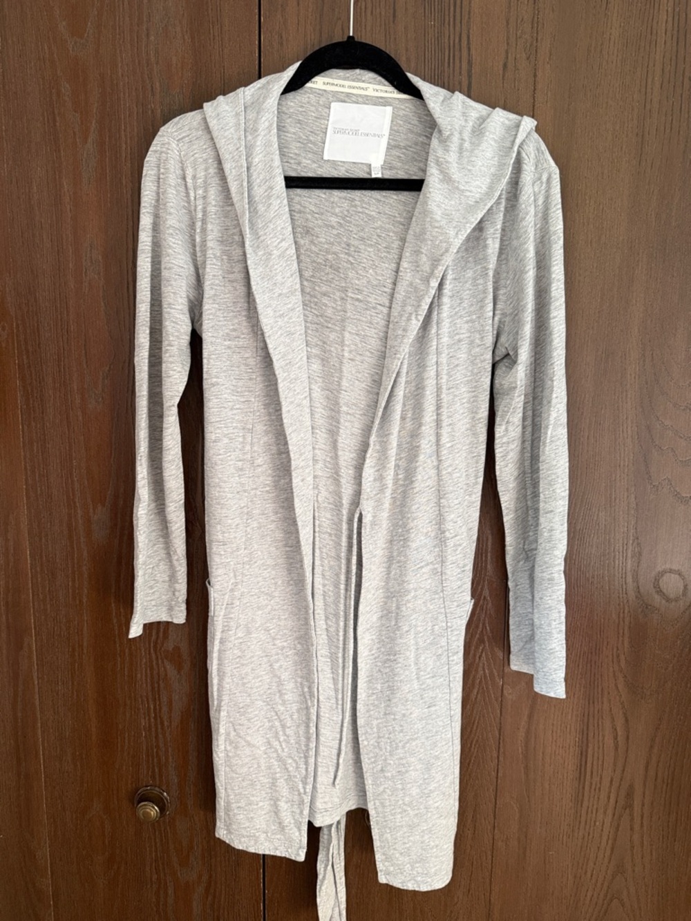 Victoria's Secret Heather Gray Supermodel Essentials Hooded Robe w/pockets.